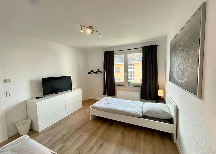 Charmantes Mit 3 Betten Königswinter